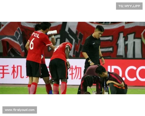 沙尔克04伤兵满营，保级之路雪上加霜